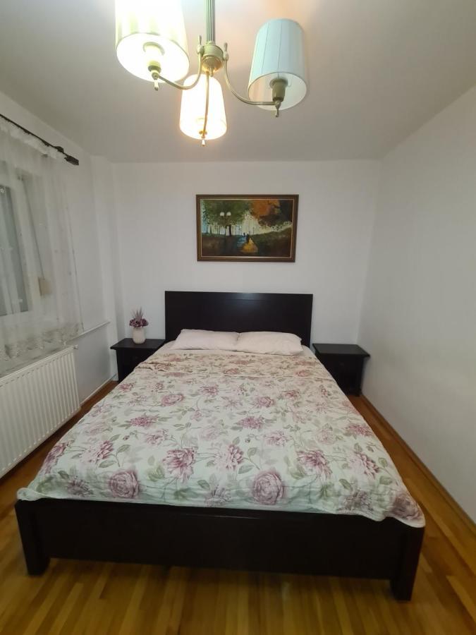 אורדאה Clasic Apartment Nufarul מראה חיצוני תמונה